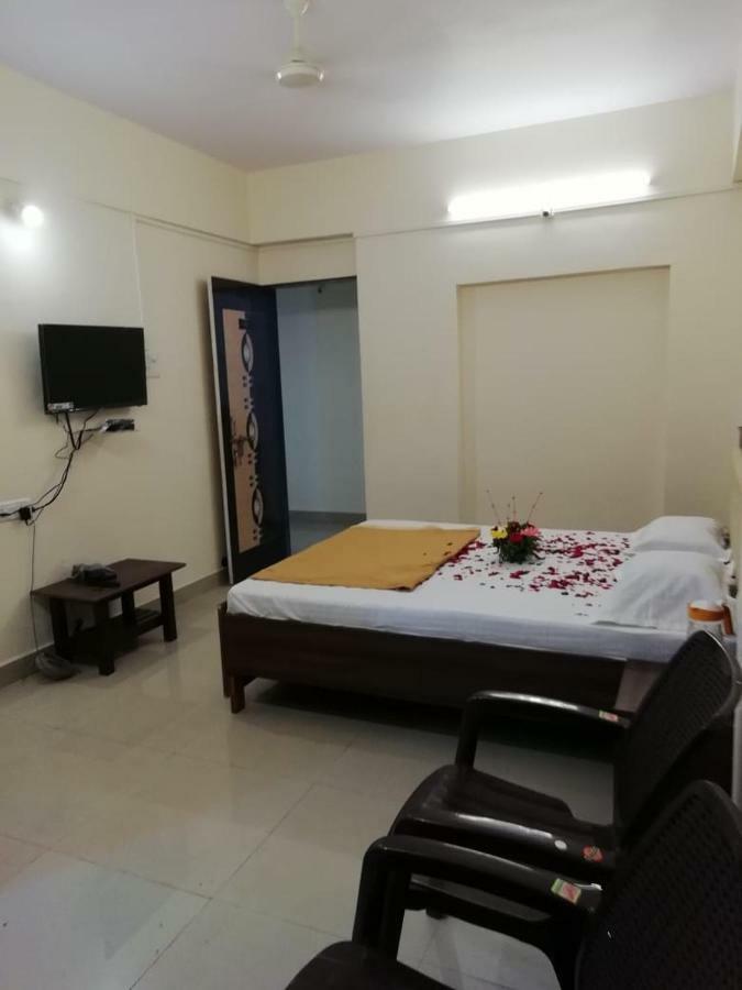 לונבלה Maharaja Family Guest House מראה חיצוני תמונה