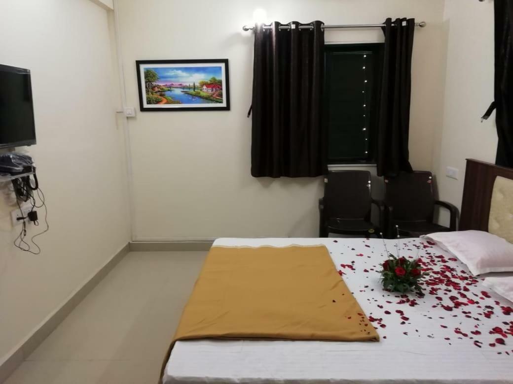 לונבלה Maharaja Family Guest House מראה חיצוני תמונה